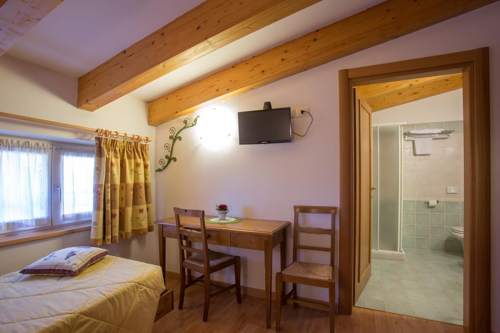 Park Hotel Sacro Cuore Cavalese Eksteriør billede